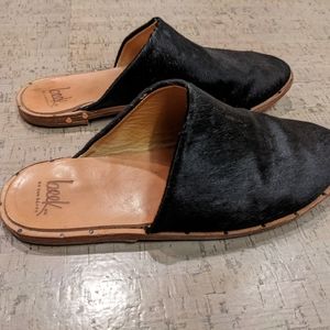 Beek black mules